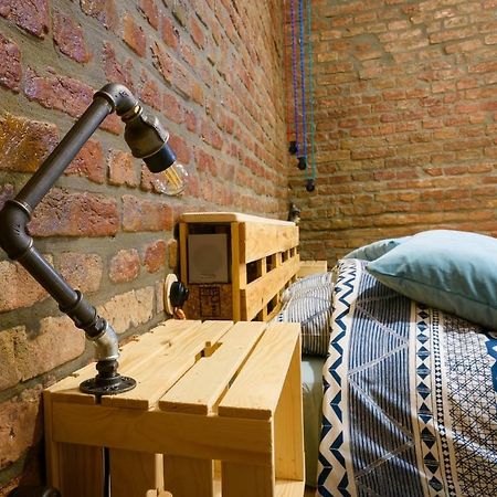 Appartement Studio V - Industrial & Original - Old Town à Cluj-Napoca Extérieur photo